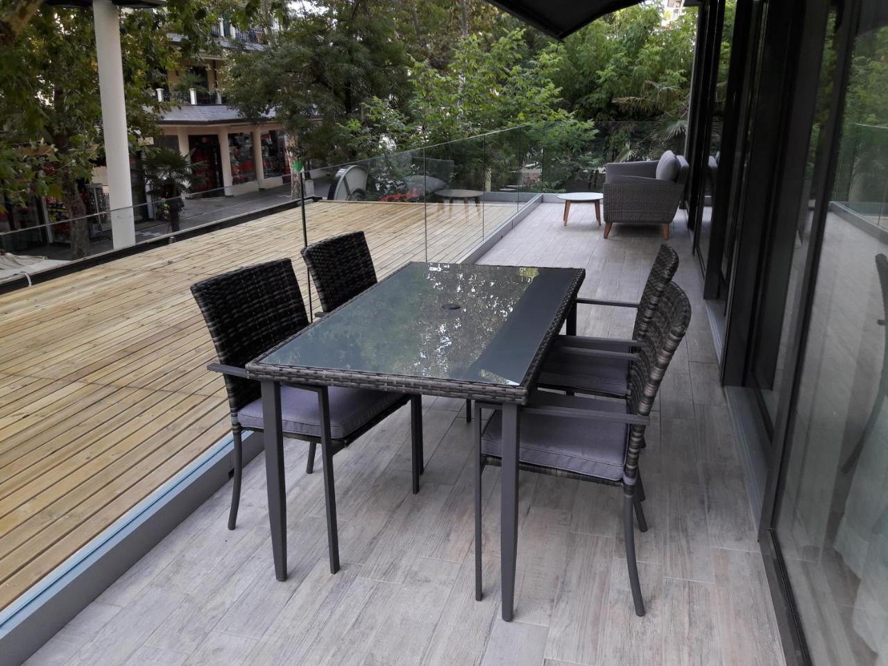 Central Stema Luxury Misano Adriatico Exteriör bild